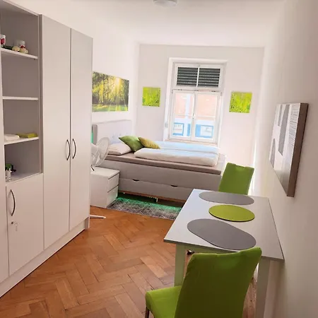 Gaestezimmer Gaertnerplatz Мюнхен
