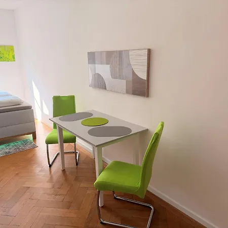 Gaestezimmer Gaertnerplatz Мюнхен